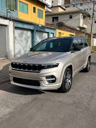 JEEP COMMANDER 1.3 T270 TURBO FLEX OVERLAND AT6